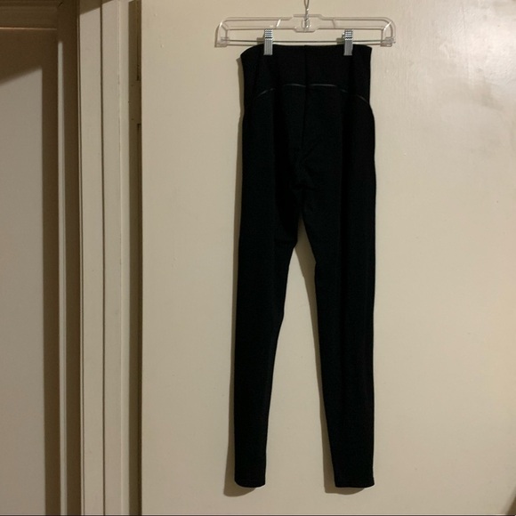 Lysse’ XS Black Yoga Workout Active Wear Leggings. - Picture 12 of 13